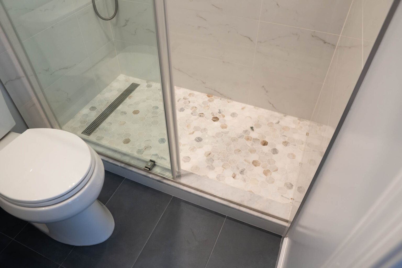 dc-hall-bath-after-17